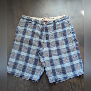 Tommy Bahama Men's Linen Blend Blue and Gray Plaid Shorts With 10" Inseam